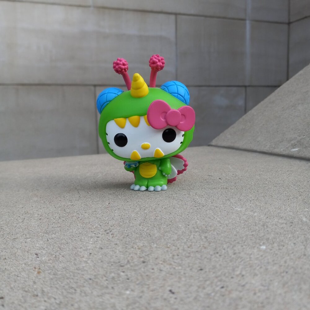 Funko Pop Hello Kitty Sky #43 Sanrio Collection Figurine